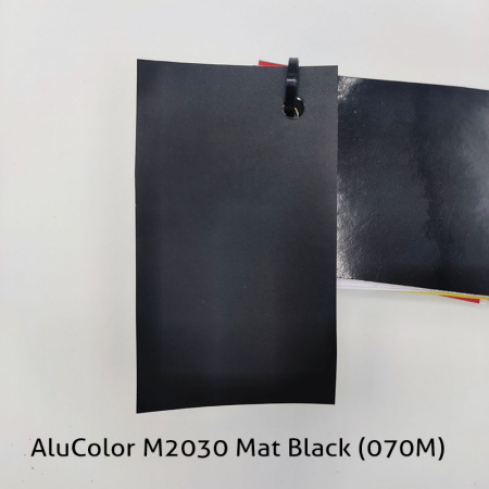 Пленка цветная AluColor М2030 Маt Black (070M)